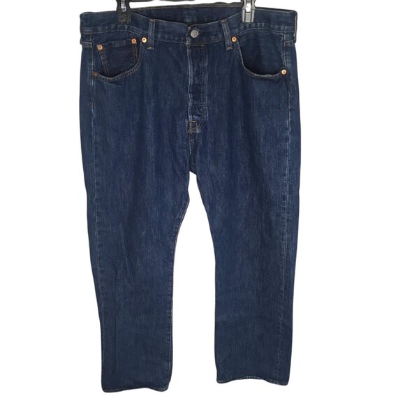 Levis 501 Jeans Mens 38x30 Blue Denim Straight Leg Button Fly Classic Fit - Picture 1 of 16